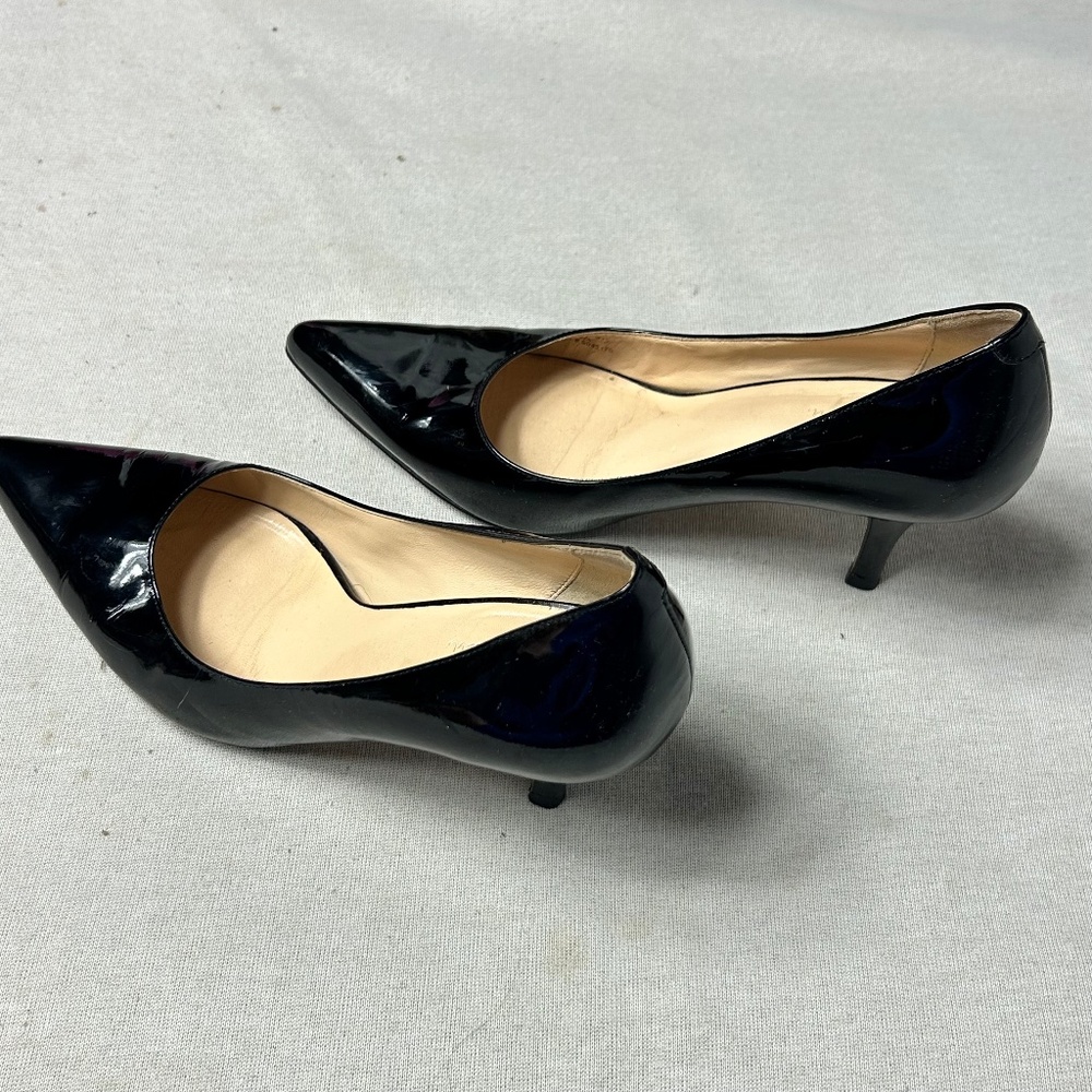 Cole Haan Women’s Size 7.5 Black Patent Leather Heels B